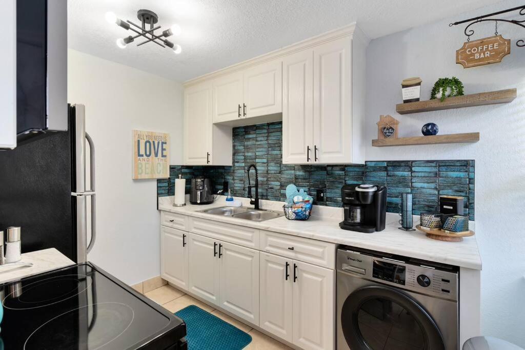 Ocean 2 - Seaside Boutique Apartment Indian Harbour Beach Exterior photo
