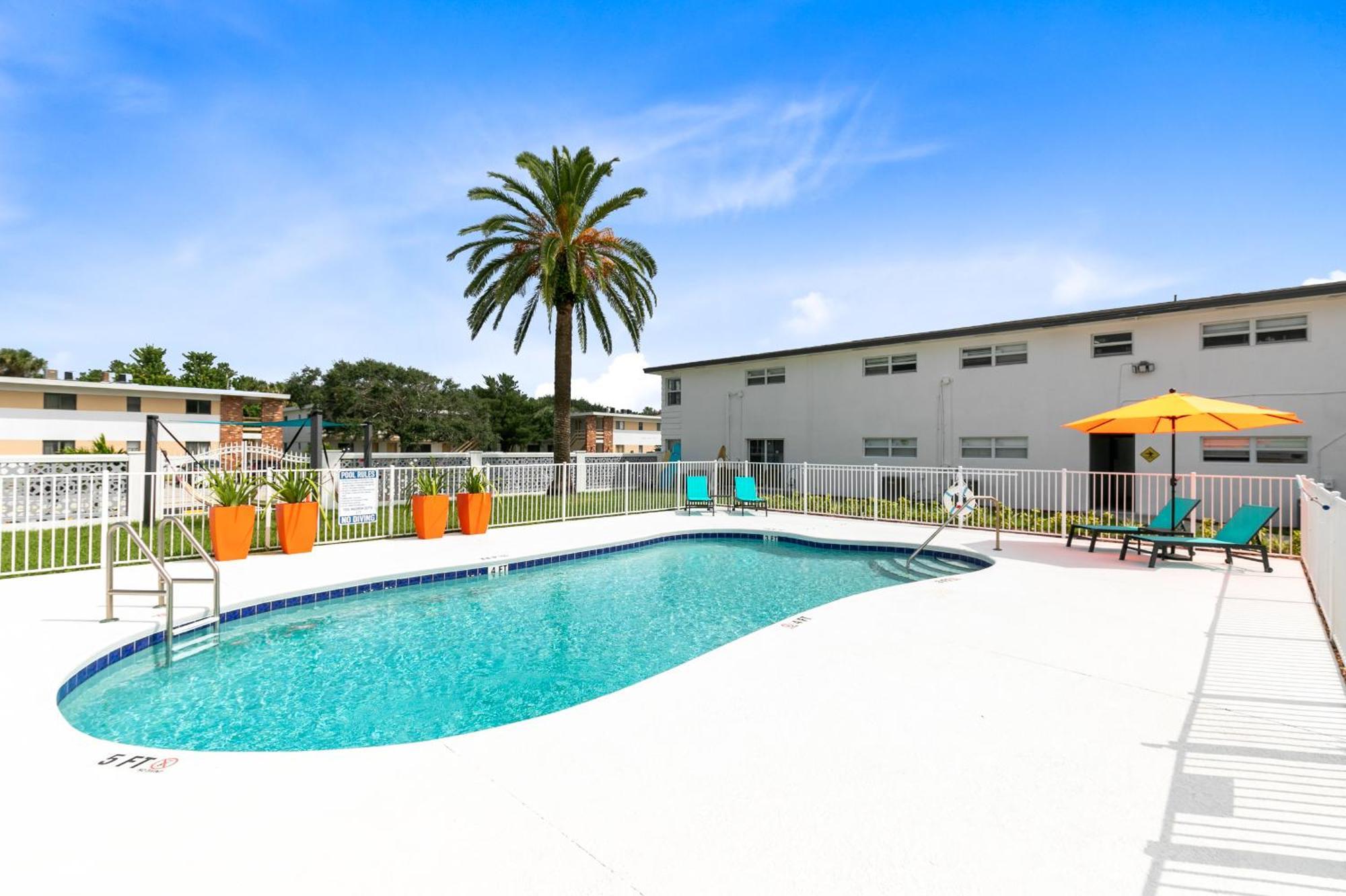 Ocean 2 - Seaside Boutique Apartment Indian Harbour Beach Exterior photo